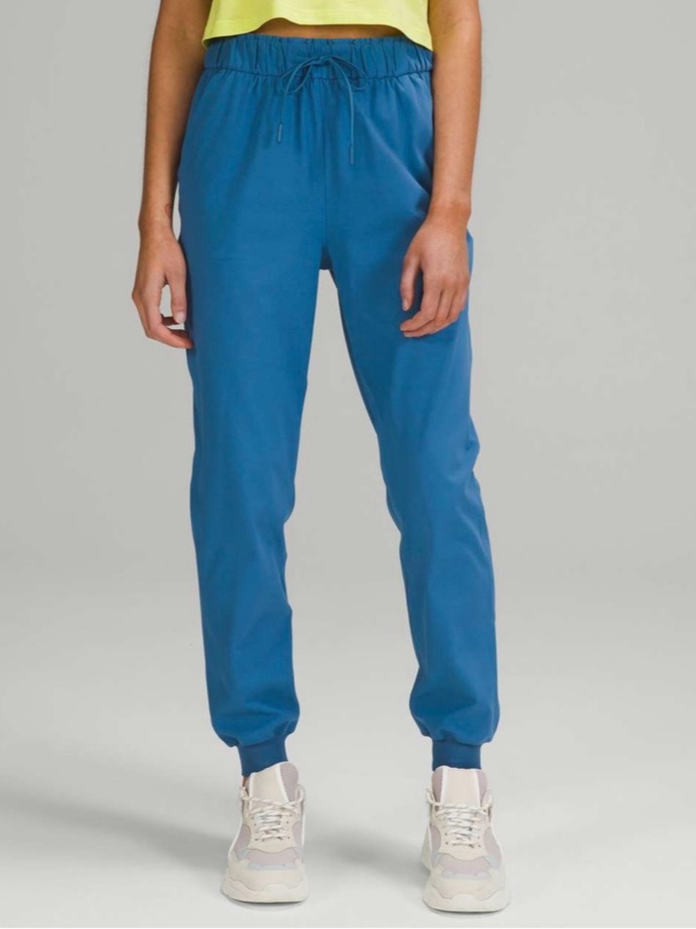 Lululemon Stretch High-Rise Jogger *Full Length Soft Denim Size 2 W5DCRS